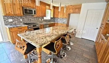 5 of 37 2087 E 11270 S House for rent in Sandy, UT
