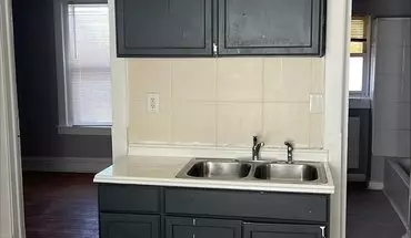 4 of 5 1015 Humboldt Ave Apartment for rent in Minneapolis, MN