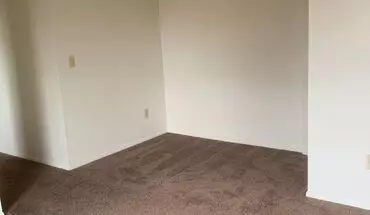 2 of 6 136 Apt B Fox Hill Ln House for rent in Elyria, OH
