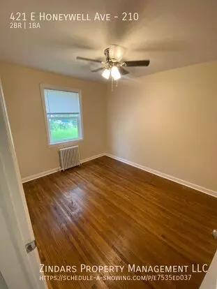 421 E Honeywell Ave Apartment for rent in Hoopeston, IL