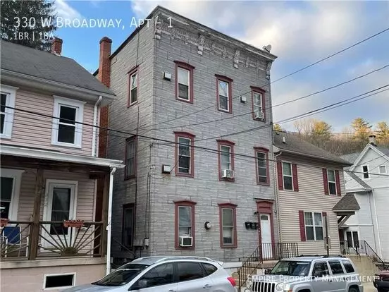 330 W Broadway, Apartment Apartment for rent in Jim Thorpe, PA