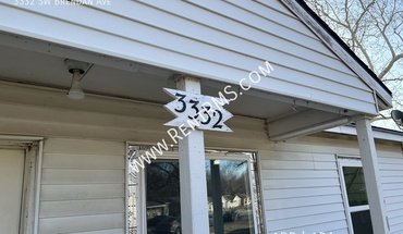 3332 SW Brendan Ave Apartment for rent in Topeka, KS