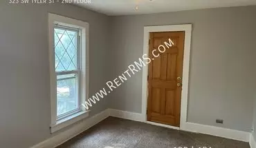 4 of 11 323 SW Tyler St Apartment for rent in Topeka, KS