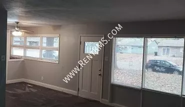 4 of 30 1525 SW 24th St House for rent in Topeka, KS