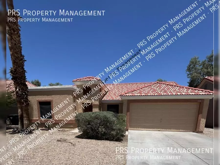 1238 E Laurel Ave House for rent in Gilbert, AZ