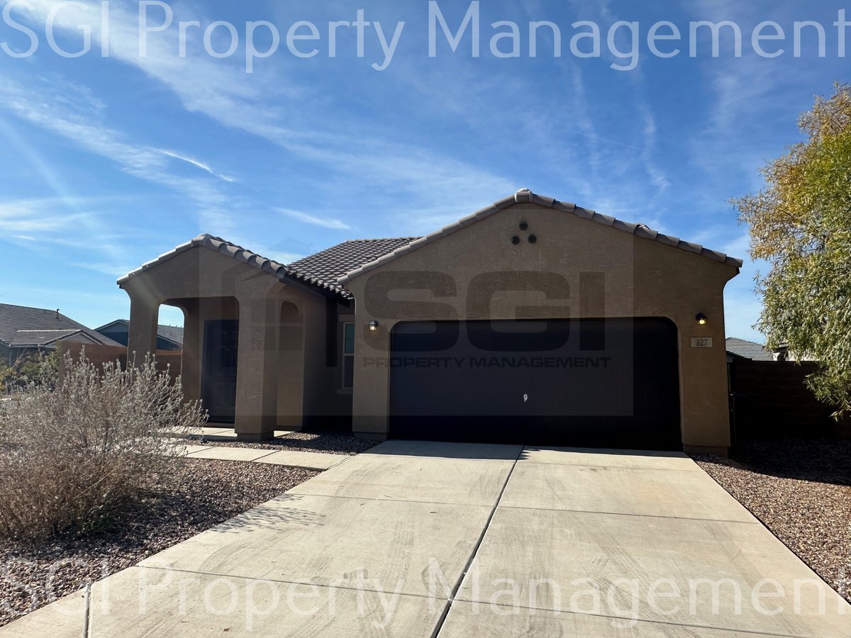 327 S Soledad Ct Casa Grande, AZ House for Rent Rentable