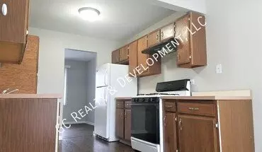 2 of 11 1412 Georgetown Dr House for rent in Carol Stream, IL