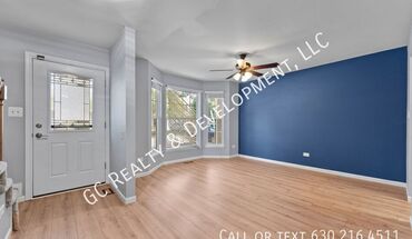 365 Birchwood Ave Apartment for rent in Palatine, IL