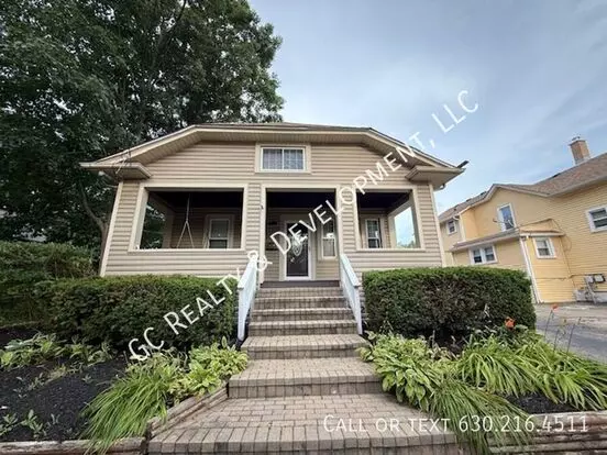 454 Moseley St Apartment for rent in Elgin, IL 454 Moseley St Apartment for rent in Elgin, IL