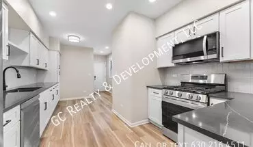 3 of 25 1076 S Parkside Dr House for rent in Palatine, IL