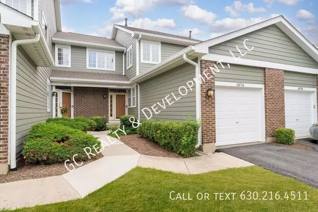 1076 S Parkside Dr Apartment for rent in Palatine, IL 1076 S Parkside Dr Apartment for rent in Palatine, IL