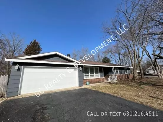 22 W220 Burr Oak Dr Apartment for rent in Glen Ellyn, IL