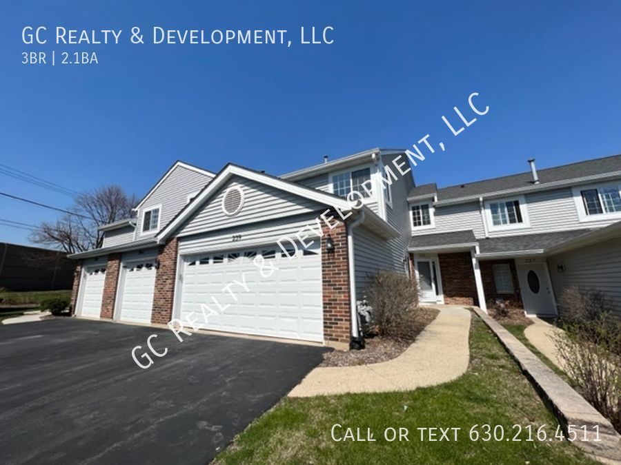 239 Brittany Dr Streamwood, IL House for Rent Rentable