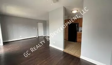 4 of 14 826 College Blvd Apartment for rent in Addison, IL