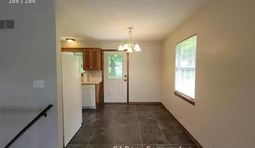 3 of 10 405 SW 12th St Unit Oak House for rent in Oak Grove, MO