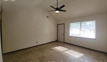 208 E Dryden Unit Apartment for rent in Odessa, MO