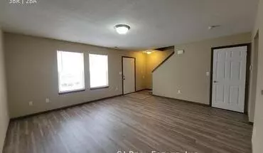 3 of 11 27 N Hudson St Unit Buckner House for rent in Buckner, MO