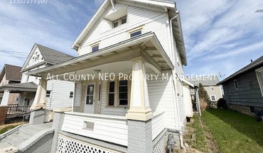 859 Brown St Apartment for rent in Akron, OH