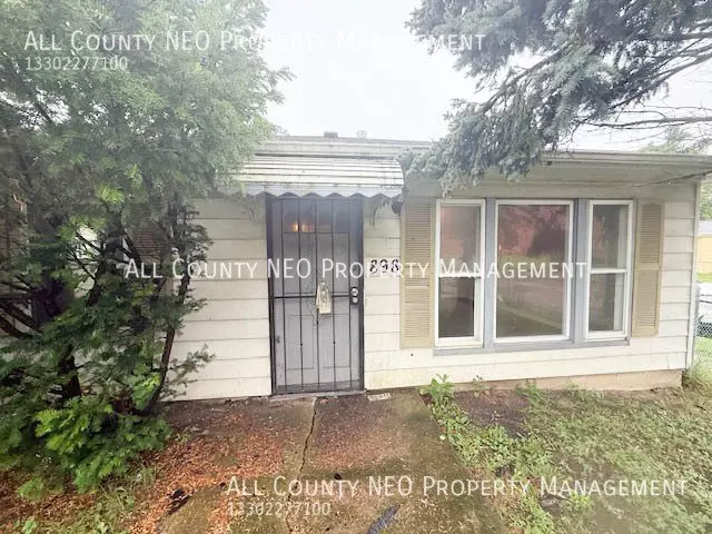 898 Wayside Rd House for rent in Cleveland, OH