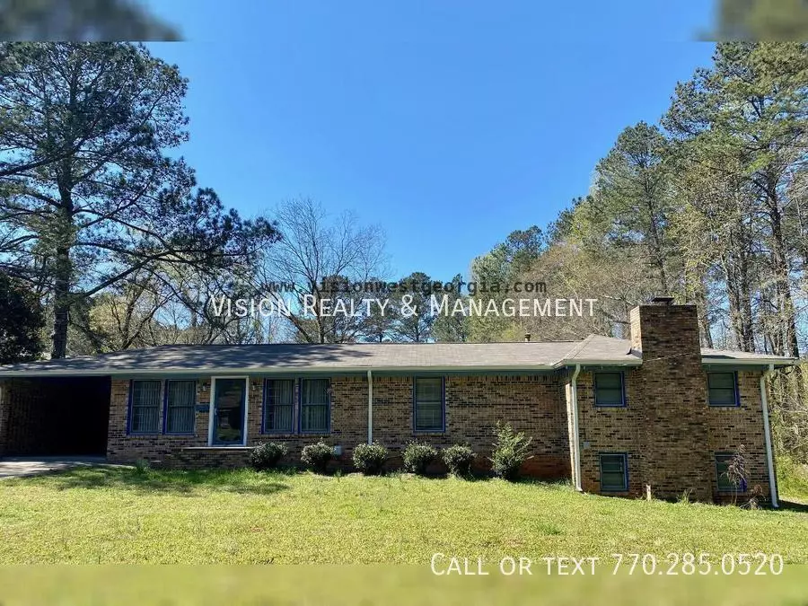 3929 Crossvale Rd House for rent in Stonecrest, GA