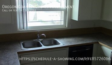 616 NW Lee St Apartment for rent in Newport, OR