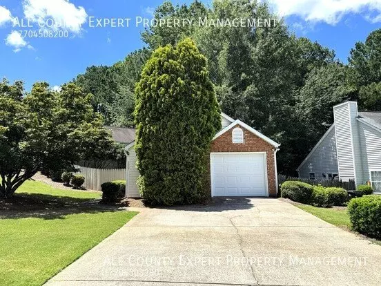 2657 Laurel Ln NW Apartment for rent in Kennesaw, GA