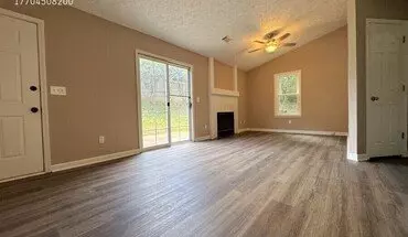 4 of 12 2657 Laurel Ln NW House for rent in Kennesaw, GA