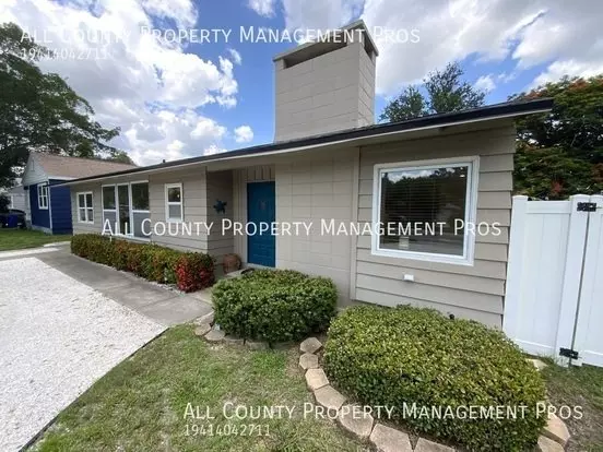 811 33rd St Ct W Apartment for rent in Bradenton, FL