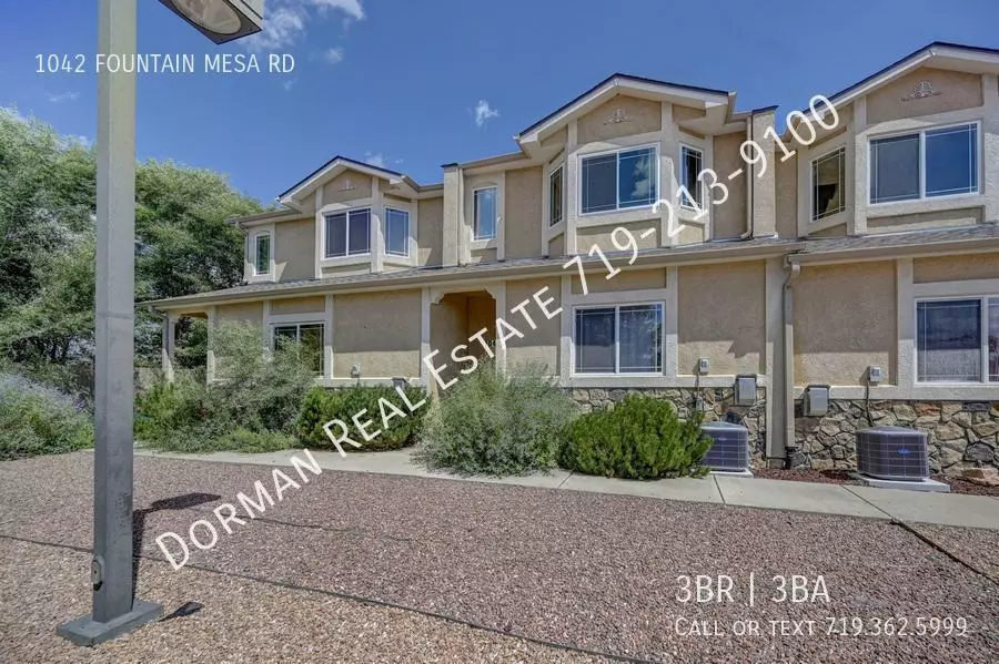 1042 Fountain Mesa Rd House for rent in Fountain, CO