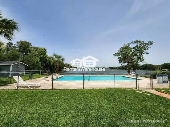 8936 Glacier Ave Apartment for rent in Texas City, TX