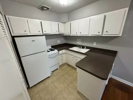 1556 Alexandria Dr Apartment for rent in Lexington, KY