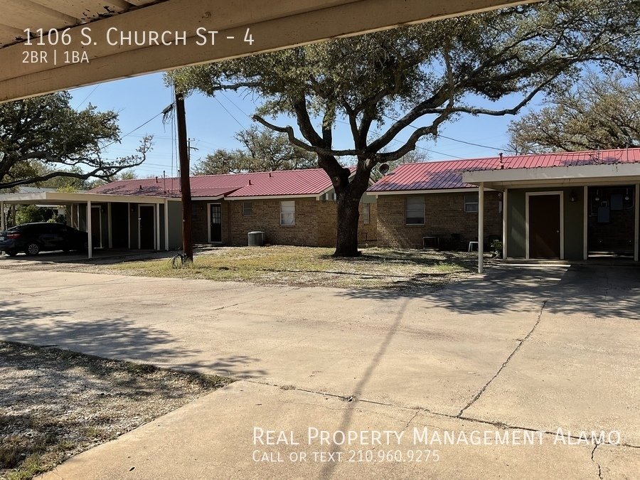 1106 S Church St Brady, TX Apartment for Rent Rentable