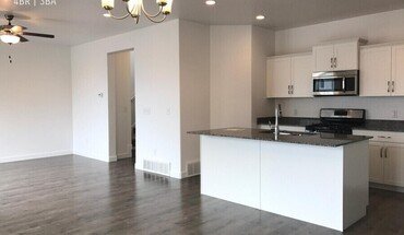 506 S Highpoint Dr Apartment for rent in Saratoga Springs, UT