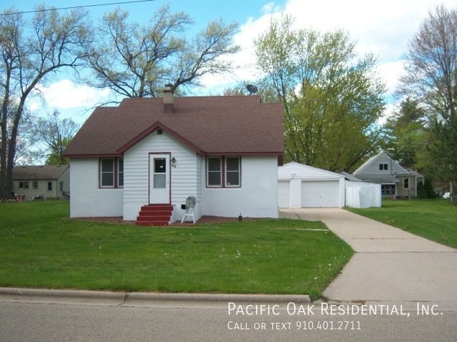 417 Highview Ave Shawano, WI House for Rent Rentable
