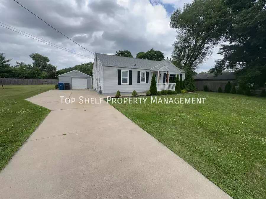 903 Payton Ave House for rent in Des Moines, IA