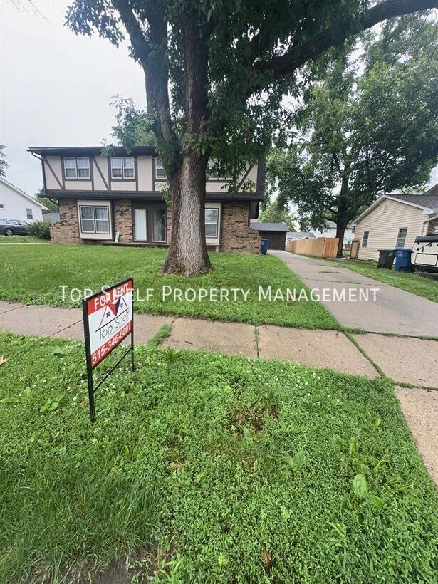 4621 Valdez Dr Des Moines IA Apartment - Large 