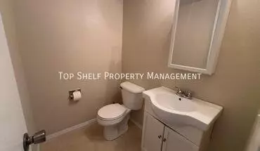 5 of 15 10423 Clark St House for rent in Clive, IA