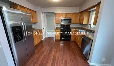 4 of 15 10423 Clark St House for rent in Clive, IA