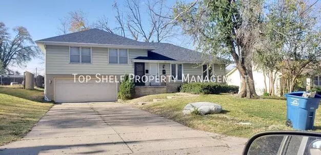 2202 62nd St Apartment for rent in Des Moines, IA