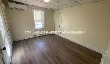 4 of 6 1040 22nd St Unit Des Apartment for rent in Des Moines, IA