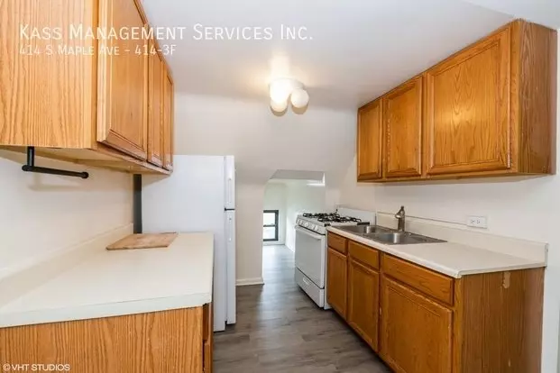 414 S Maple Ave Apartment for rent in Oak Park, IL