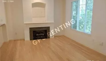 5 of 12 12310 NE 92nd St Apt H208 House for rent in Kirkland, WA