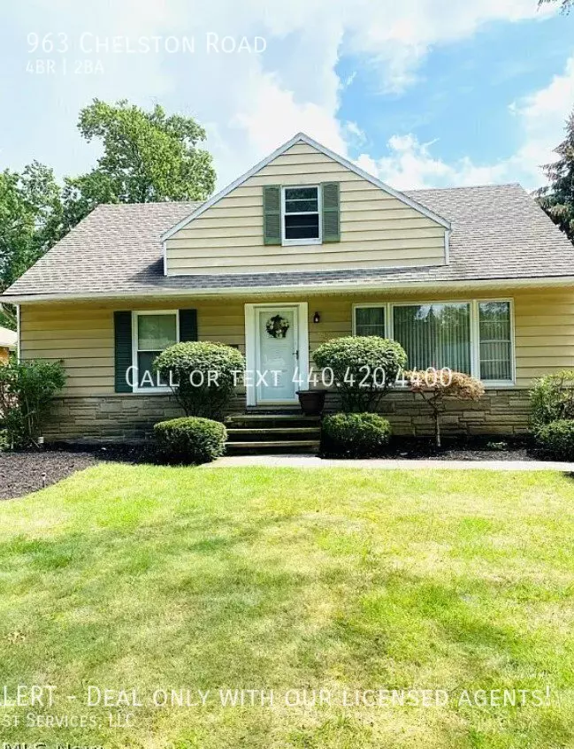 963 Chelston Rd House for rent in South Euclid, OH