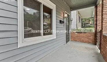 3 of 25 26 Minooka St House for rent in Pittsburgh, PA