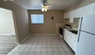 5 of 10 3249 Watson Rd 2S 2S Apartment for rent in St Louis, MO