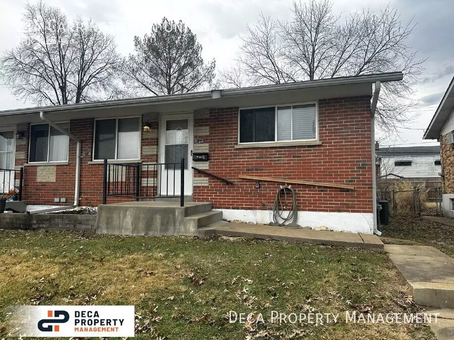 214 Carrington Ln Unit B Apartment for rent in St Louis, MO