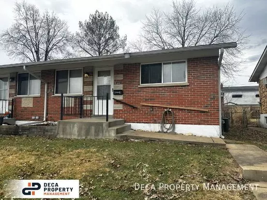 214 Carrington Ln Unit B Apartment for rent in St Louis, MO 214 Carrington Ln Unit B Apartment for rent in St Louis, MO