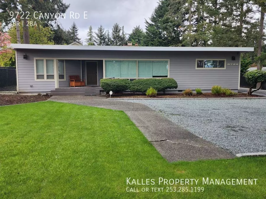 9722 Canyon Rd E House for rent in Puyallup, WA