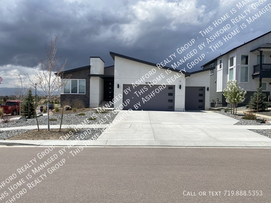 6406 Wolf Gulch Dr Colorado Springs, CO House for Rent