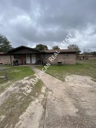 1022 N 20Th St Apartment for rent in Defuniak Springs, FL